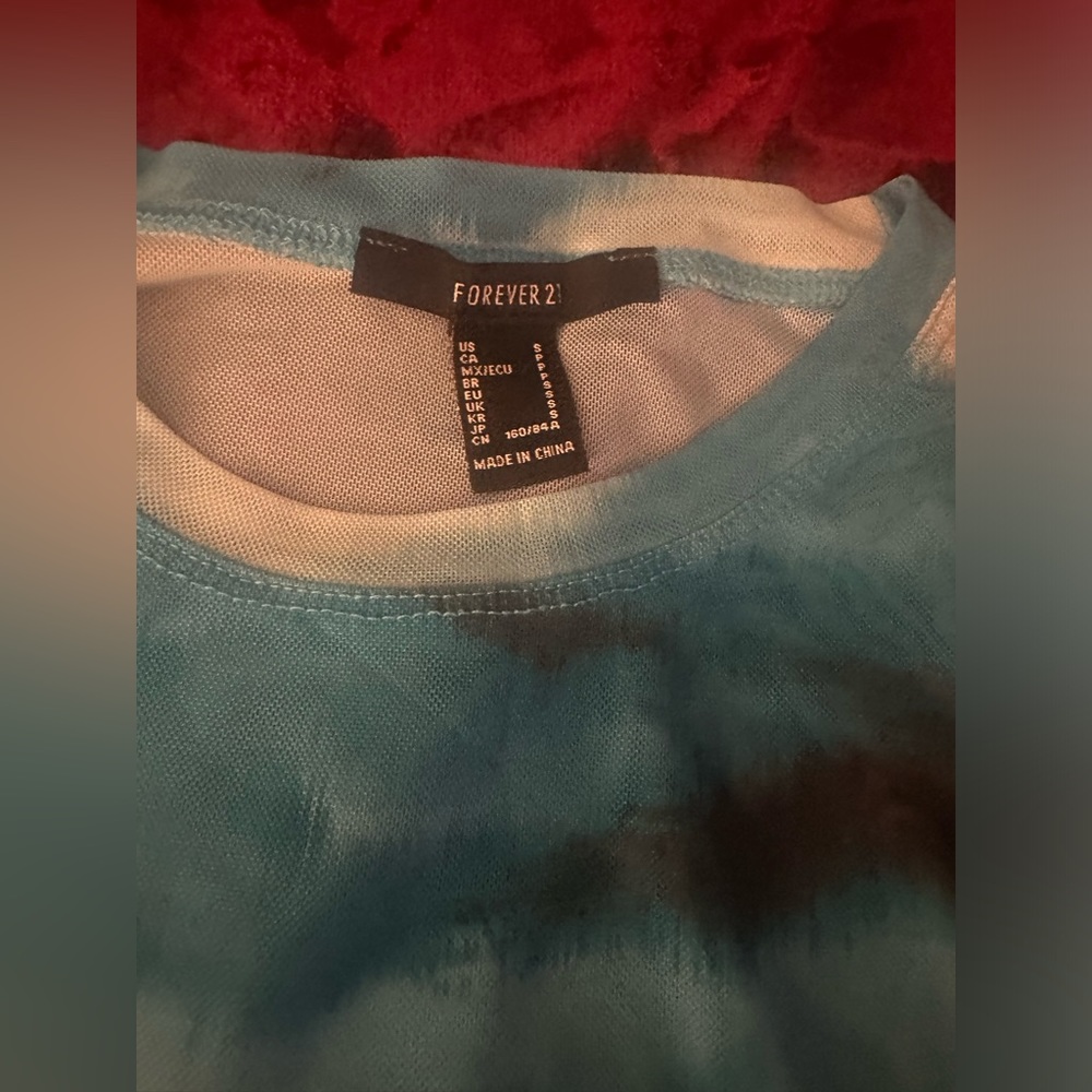 forever21 blue tie-dye short sleeve short size small